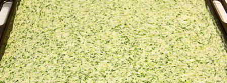 шпинатный рулет с вялеными томатами. Шаг 11