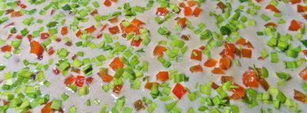 яичный рулет с сыром мозаика. Шаг 11