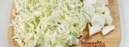 яичные рулетики с капустой. Шаг 2