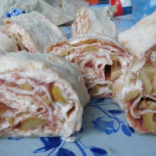 Рецепт закуски рулет из лаваша с икрой сельди