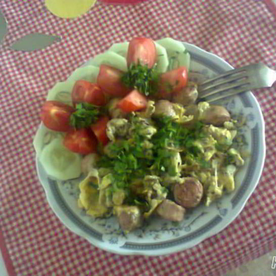 Рецепт сосисок с яйцом