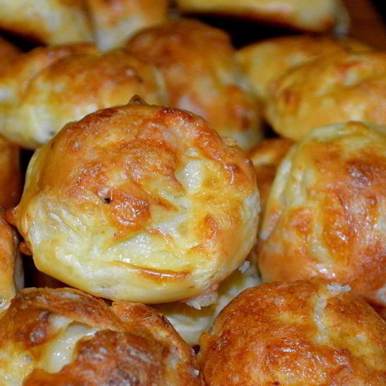 Рецепт сырных шариков в духовке