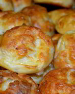 Сырные шарики в духовке