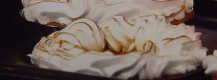 абрикосовые тарталетки с меренгой. Шаг 7