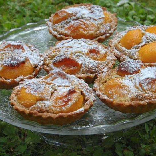 Рецепт тарталеток с абрикосами и фисташковым кремом