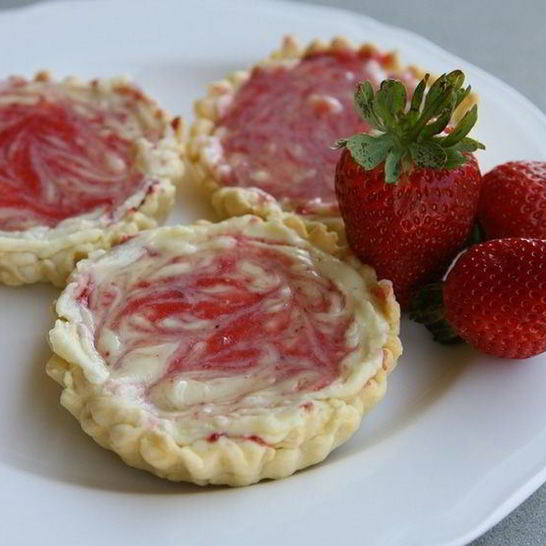 Рецепт тарталеток с белым шоколадом и клубникой