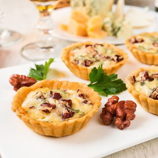 Рецепт тарталеток с грушей и голубым сыром