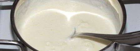 тарталетки с красным луком и сырным соусом. Шаг 3