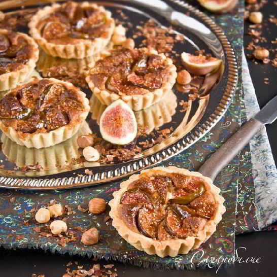 Рецепт тарталеток с кремом франжипани и инжиром