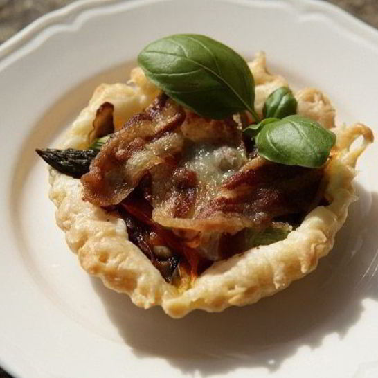 Рецепт тарталеток с шампиньонами, спаржей и сладким перцем