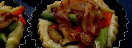 тарталетки с шампиньонами, спаржей и сладким перцем. Шаг 11