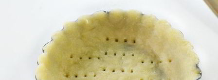 тарталетки с заварным кремом и клубникой. Шаг 3