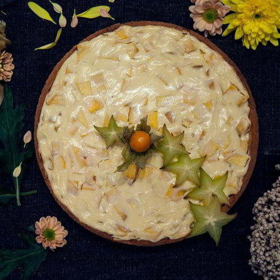 Рецепт нежного творожного тарта с манго