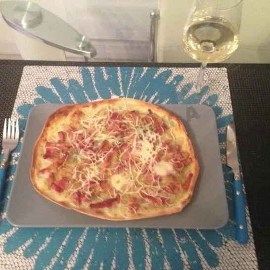 Рецепт тарта фламбе с беконом