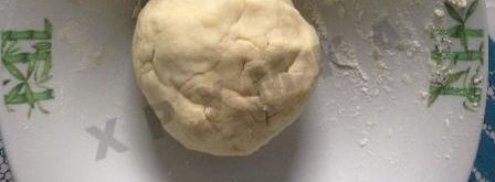 тарт фламбе с беконом. Шаг 3