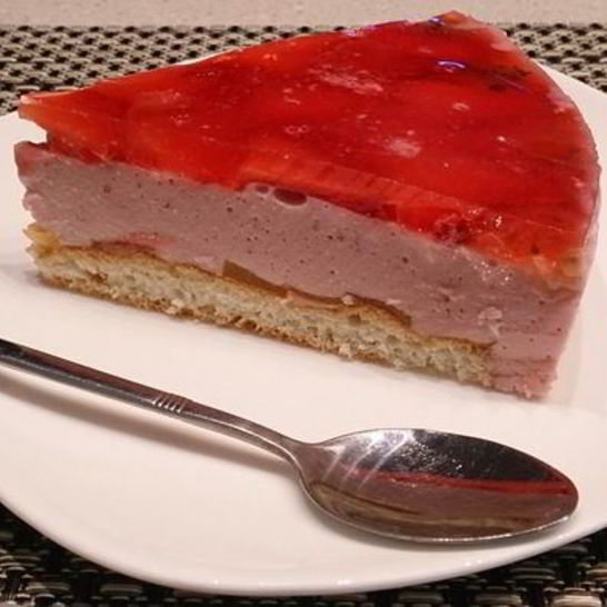 Рецепт тарта с клубничным муссом и желе