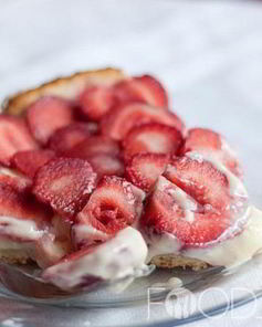 Тарт с клубникой