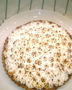 Тарт с лимонным кремом и меренгой