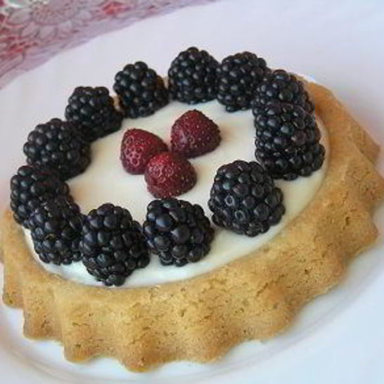 Рецепт тарта с маскарпоне и ежевикой
