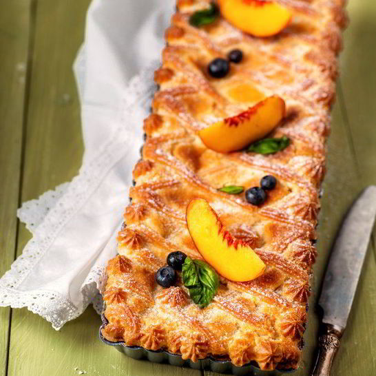 Рецепт тарта с персиками и заварным кремом