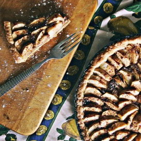 Рецепт яблочного тарта с корицей