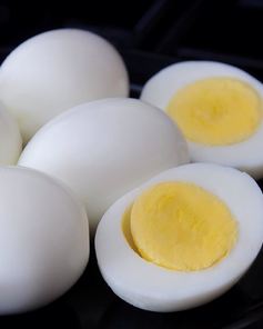 Вареные яйца на пару