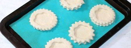 волованы с салатом из крабовых палочек. Шаг 3