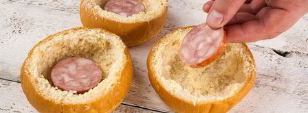 яичница в булочке. Шаг 3