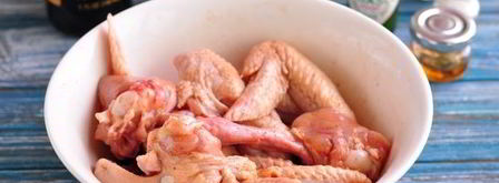 запеченные куриные крылышки, маринованные в наршарабе. Шаг 5