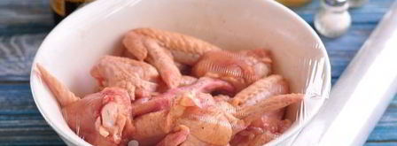 запеченные куриные крылышки, маринованные в наршарабе. Шаг 6