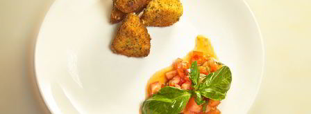 жареный сыр сулугуни с томатами. Шаг 12