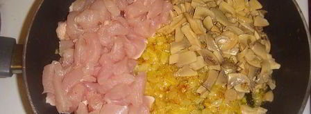 жульен с курицей и грибами. Шаг 4