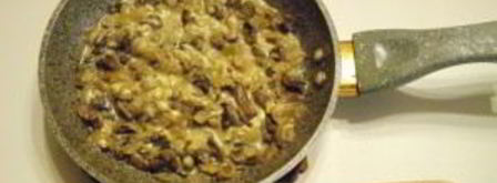 жульен в тарталетках с грибами. Шаг 4